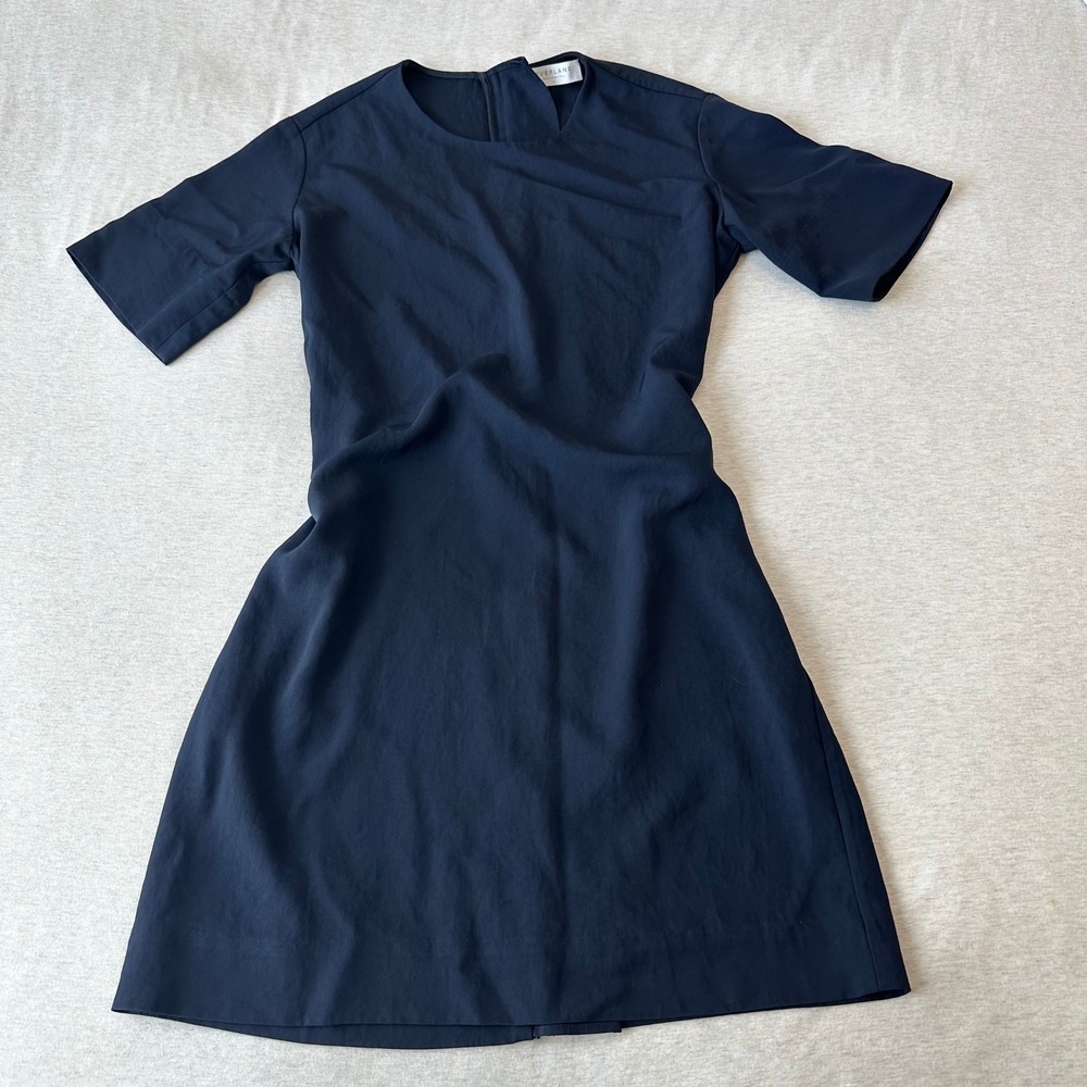 Everlane Navy Blue Triacetate‎ Short Sleeve Shift Dress Full Back Zipper Size 2